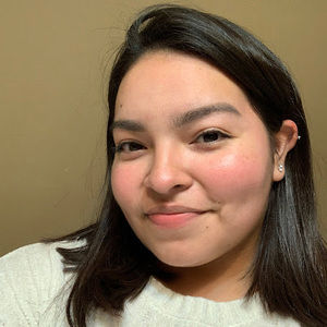 Meet your Posher, Gabriela